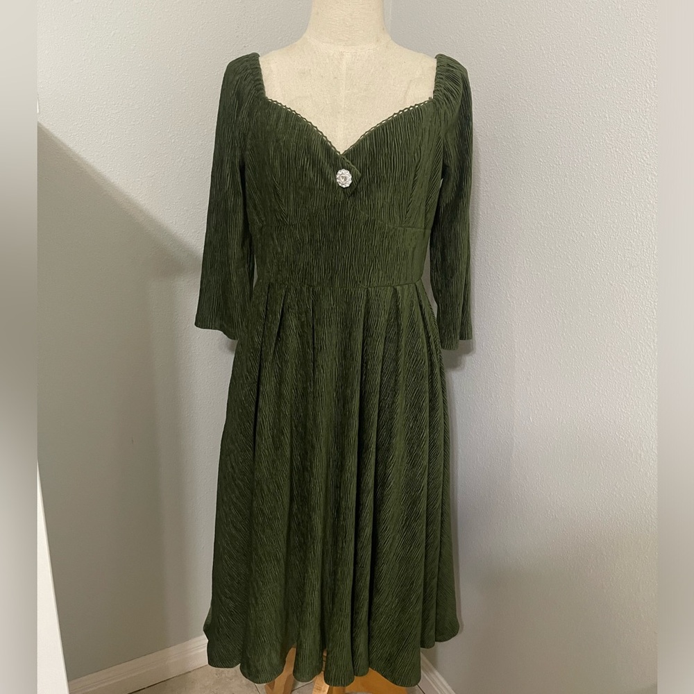 Green unique vintage dress